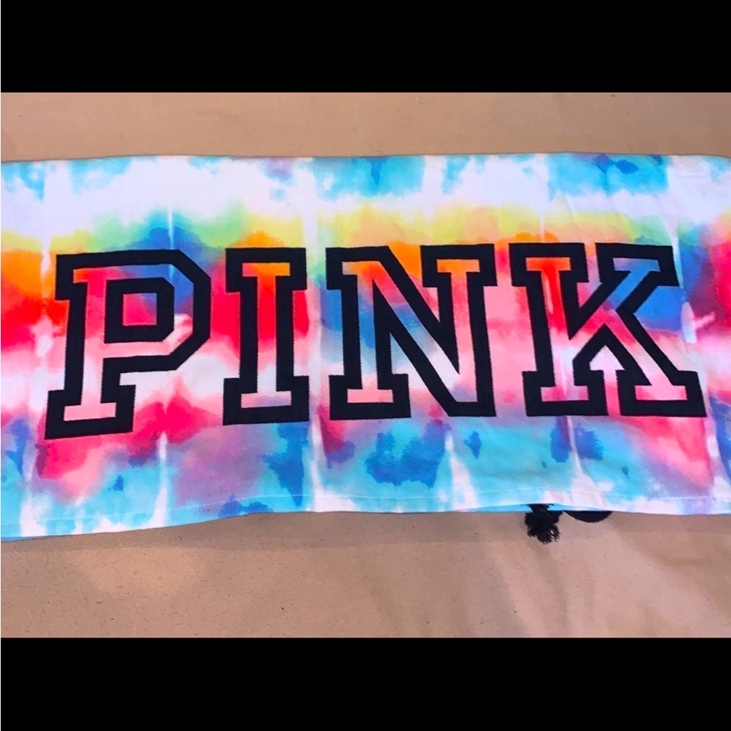 Victoria's Secret Pink 2 In 1 Tie Dye Packable Beach Towel/Tote Bag